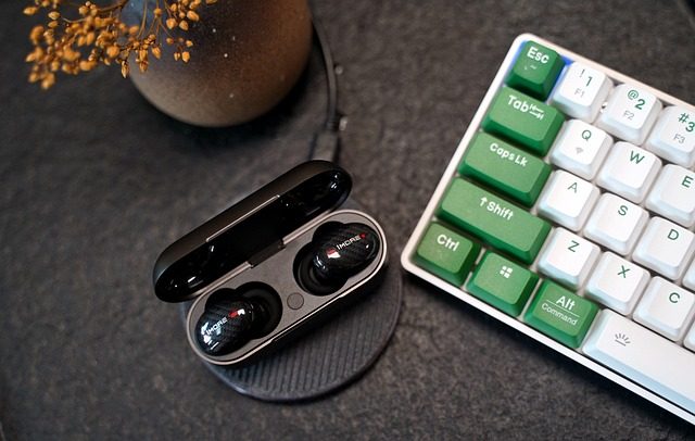 Wireless Earbuds with Charging Case