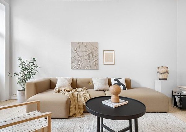 Riverside Apartment, Unit 4B